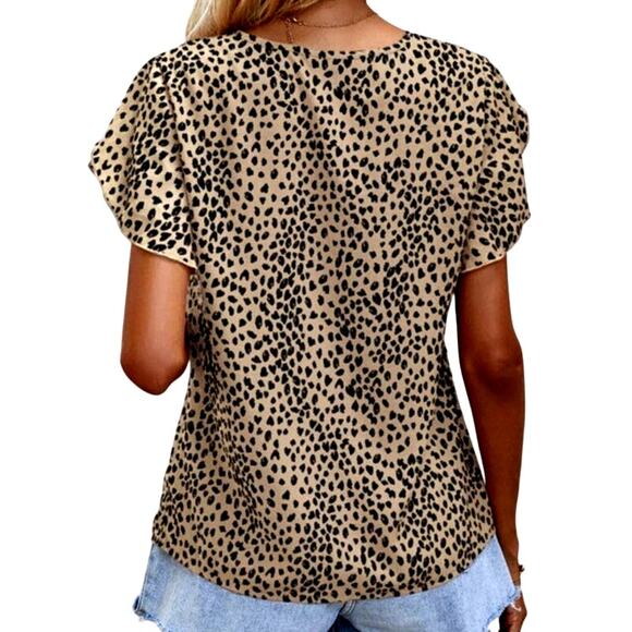 Shein Women's Small Tan Black Leopard V-Neck Petal Short Sleeve Top - Picture 2 of 6